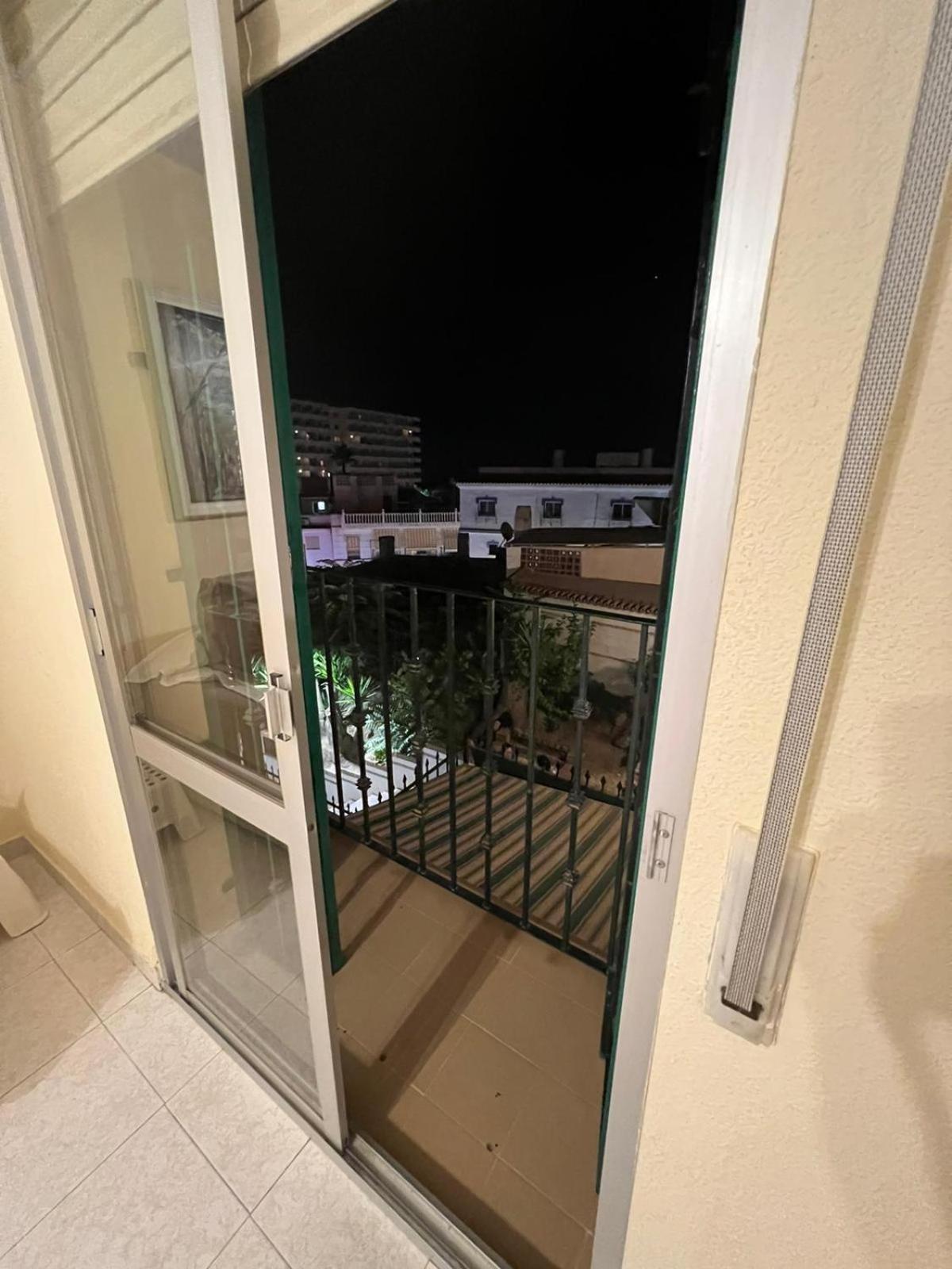 Apartamentos Playa Bajondillo Торремолінос Номер фото